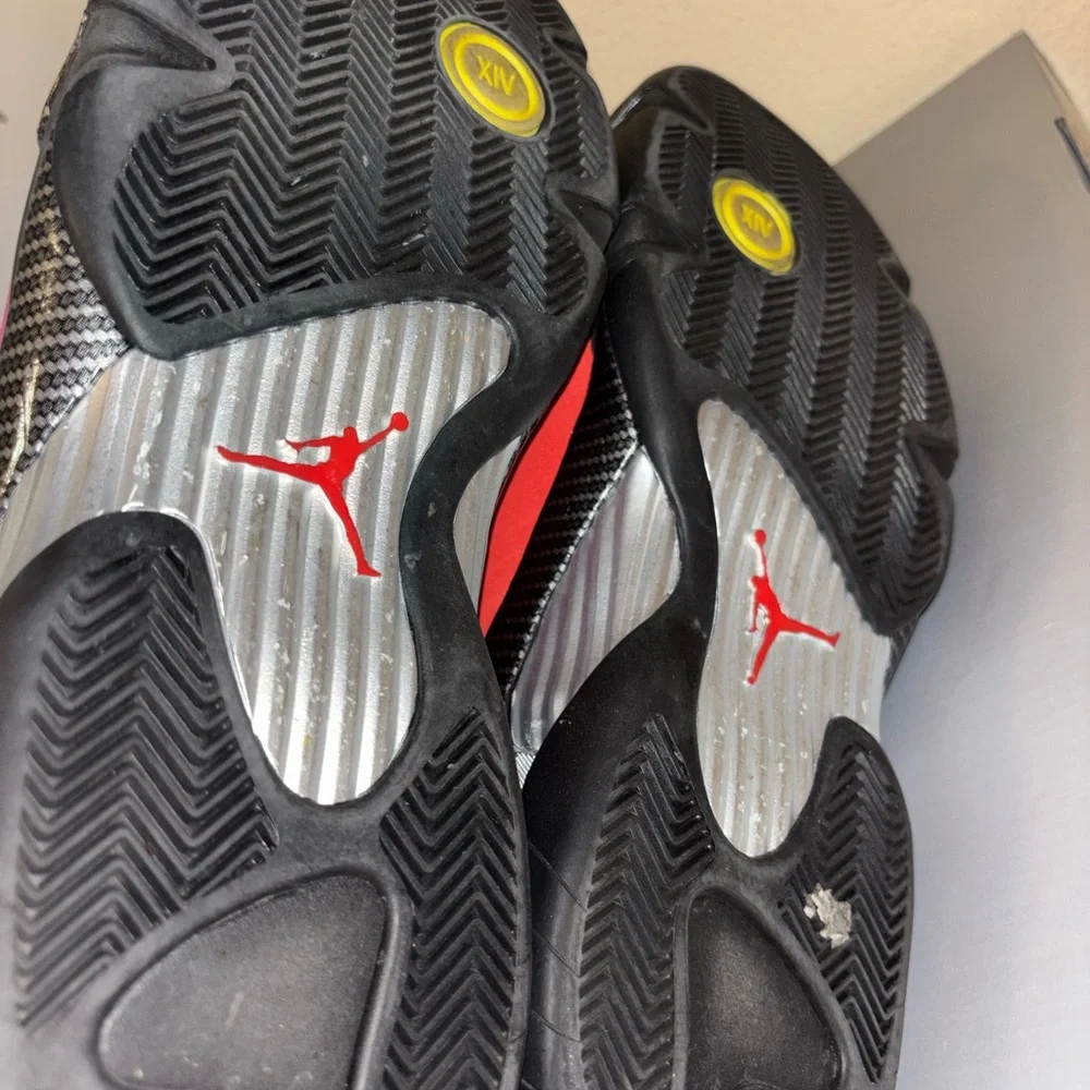 Air Jordan 14 Retro 'Ferrari' 2025 Size 12 IF5015-600